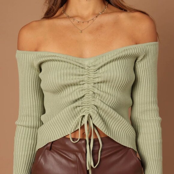Petal & Pup Women Log Sleeve Green Sage Soho Off Shoulder Knit Top size XS - Picture 2 of 8
